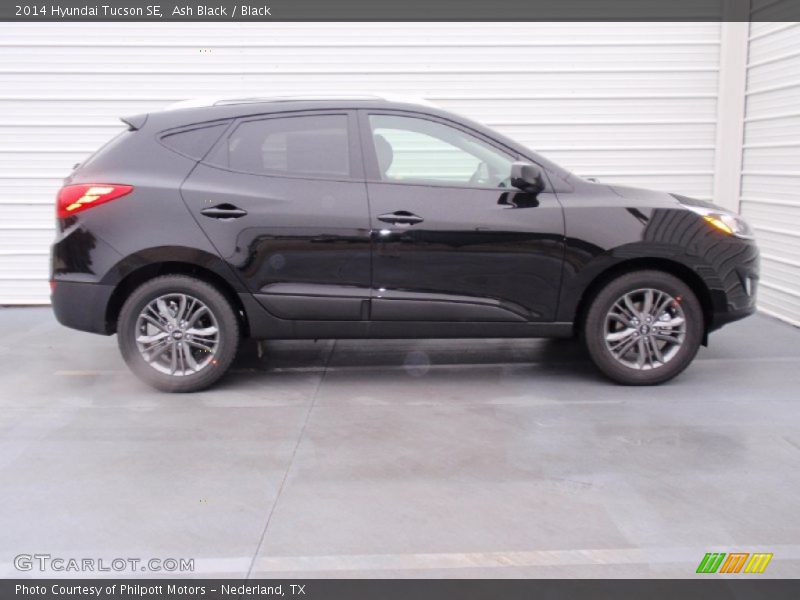 Ash Black / Black 2014 Hyundai Tucson SE