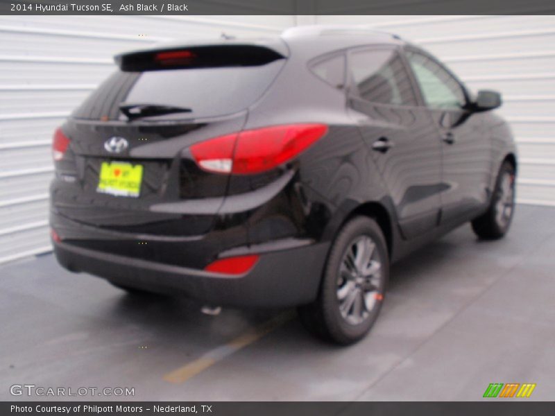 Ash Black / Black 2014 Hyundai Tucson SE