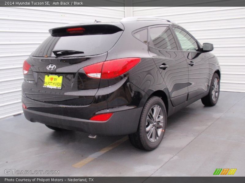 Ash Black / Black 2014 Hyundai Tucson SE