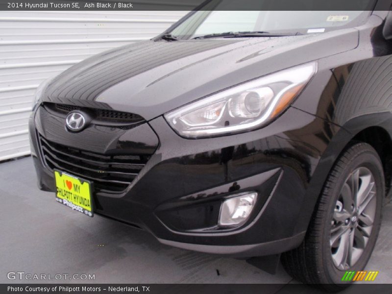 Ash Black / Black 2014 Hyundai Tucson SE