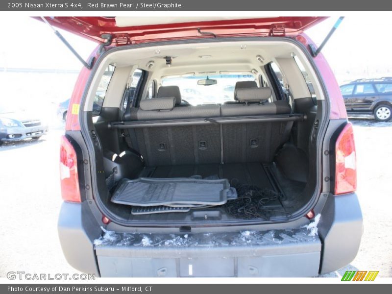 Red Brawn Pearl / Steel/Graphite 2005 Nissan Xterra S 4x4