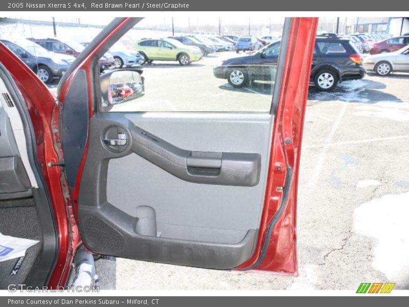 Red Brawn Pearl / Steel/Graphite 2005 Nissan Xterra S 4x4