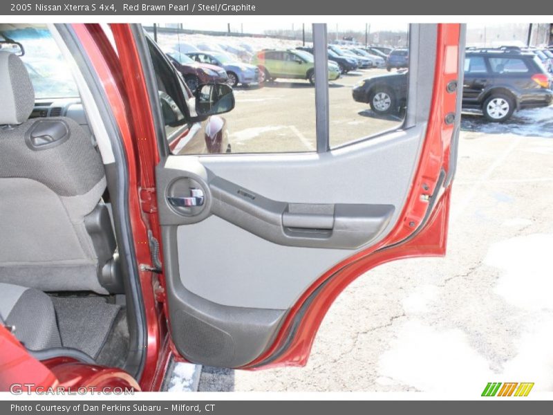 Red Brawn Pearl / Steel/Graphite 2005 Nissan Xterra S 4x4