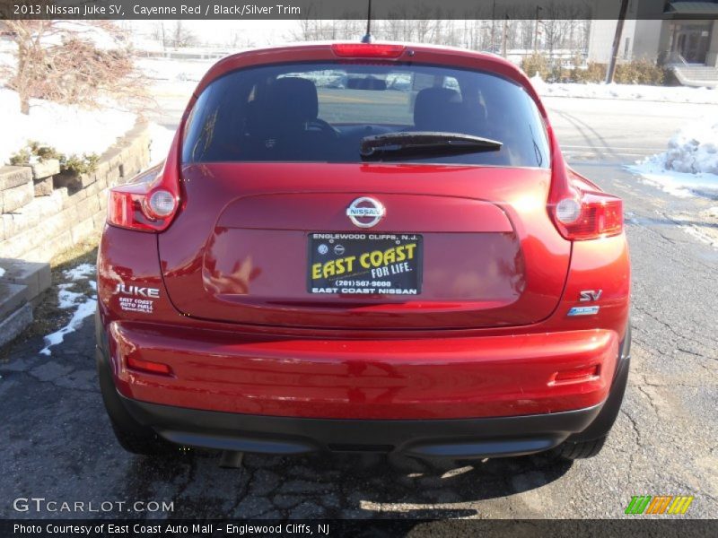 Cayenne Red / Black/Silver Trim 2013 Nissan Juke SV