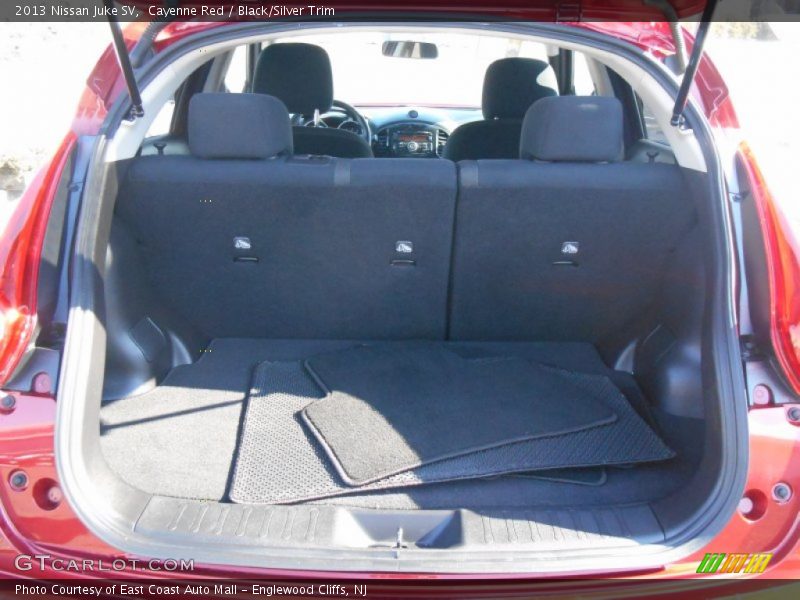 Cayenne Red / Black/Silver Trim 2013 Nissan Juke SV