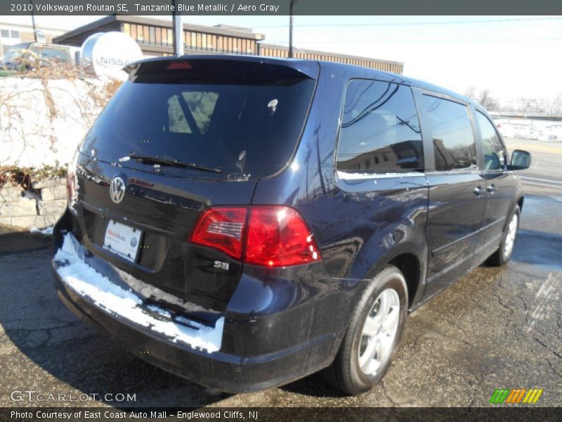 Tanzanite Blue Metallic / Aero Gray 2010 Volkswagen Routan SE