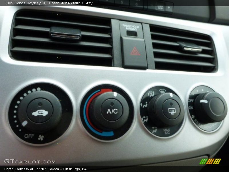 Ocean Mist Metallic / Gray 2009 Honda Odyssey LX