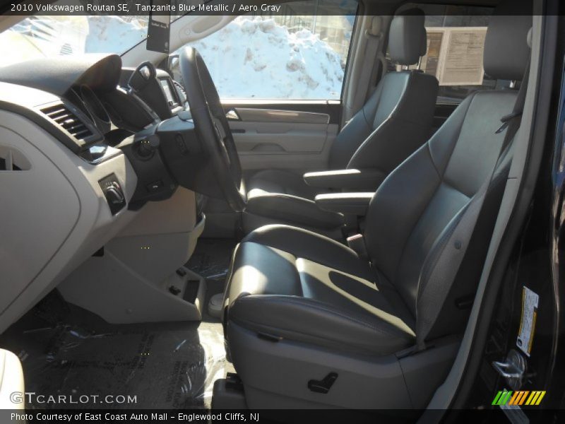Tanzanite Blue Metallic / Aero Gray 2010 Volkswagen Routan SE