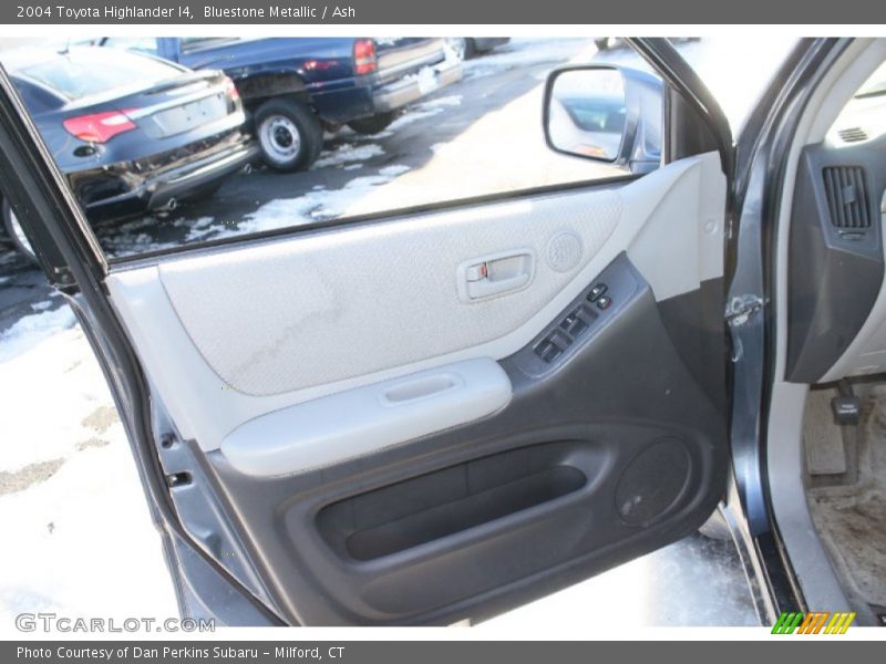 Bluestone Metallic / Ash 2004 Toyota Highlander I4