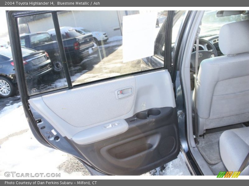 Bluestone Metallic / Ash 2004 Toyota Highlander I4