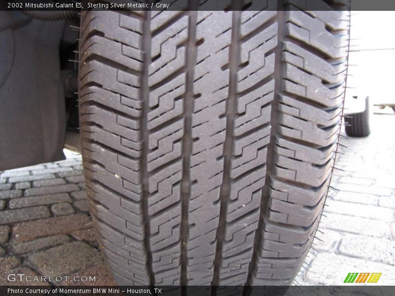 Sterling Silver Metallic / Gray 2002 Mitsubishi Galant ES