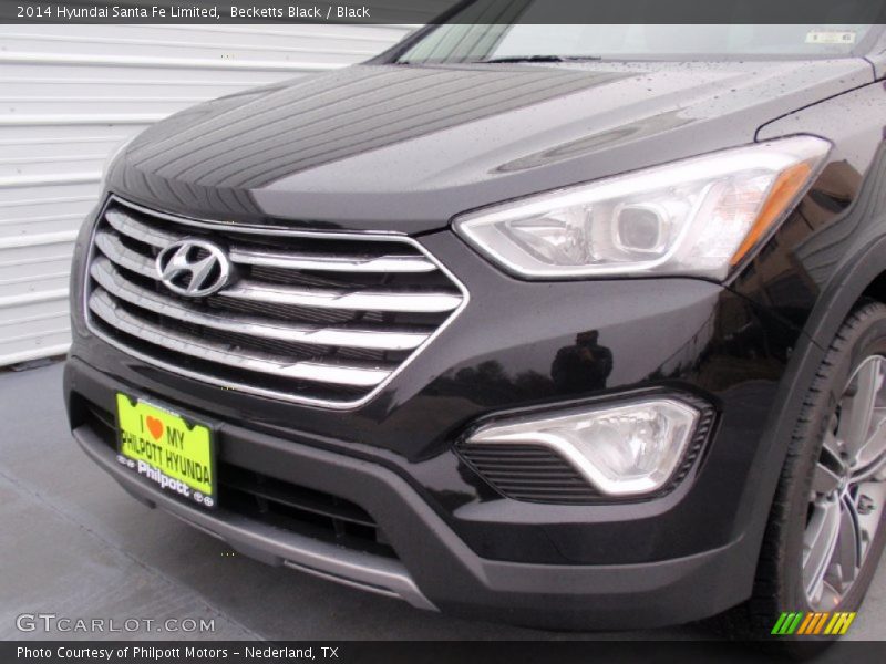 Becketts Black / Black 2014 Hyundai Santa Fe Limited