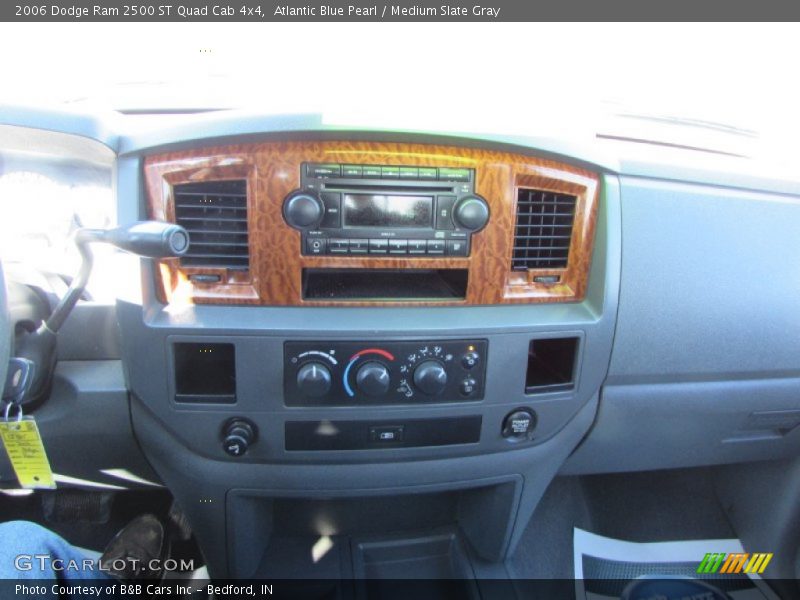 Atlantic Blue Pearl / Medium Slate Gray 2006 Dodge Ram 2500 ST Quad Cab 4x4