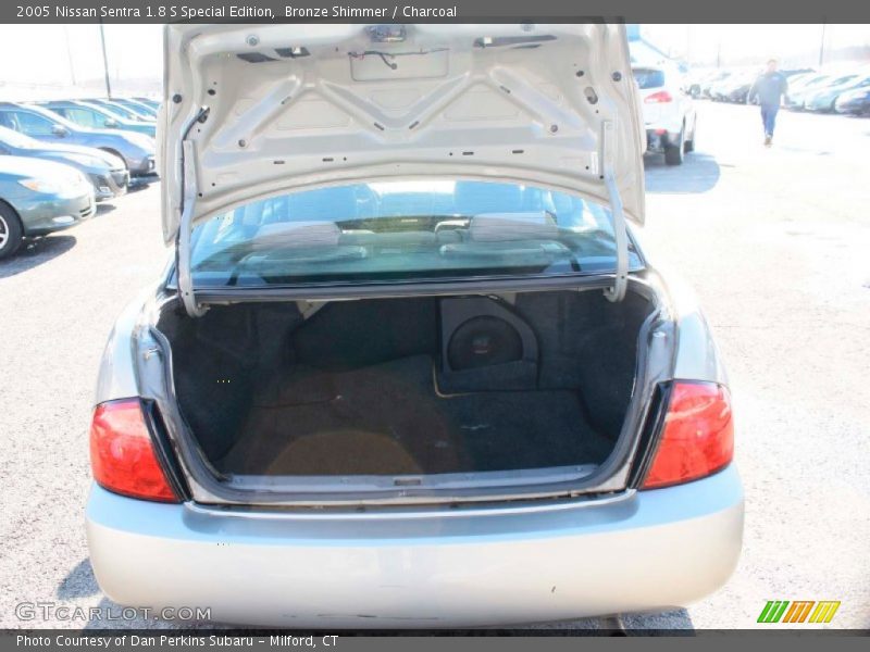 Bronze Shimmer / Charcoal 2005 Nissan Sentra 1.8 S Special Edition