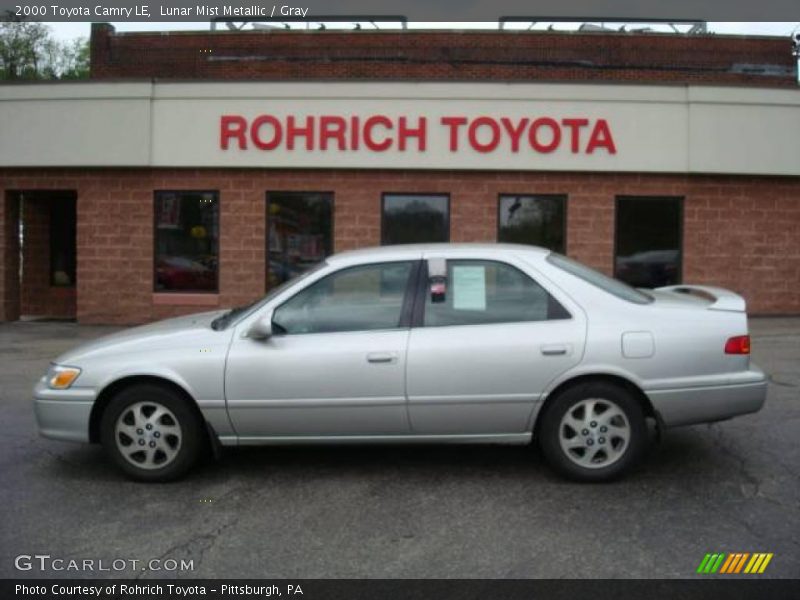Lunar Mist Metallic / Gray 2000 Toyota Camry LE