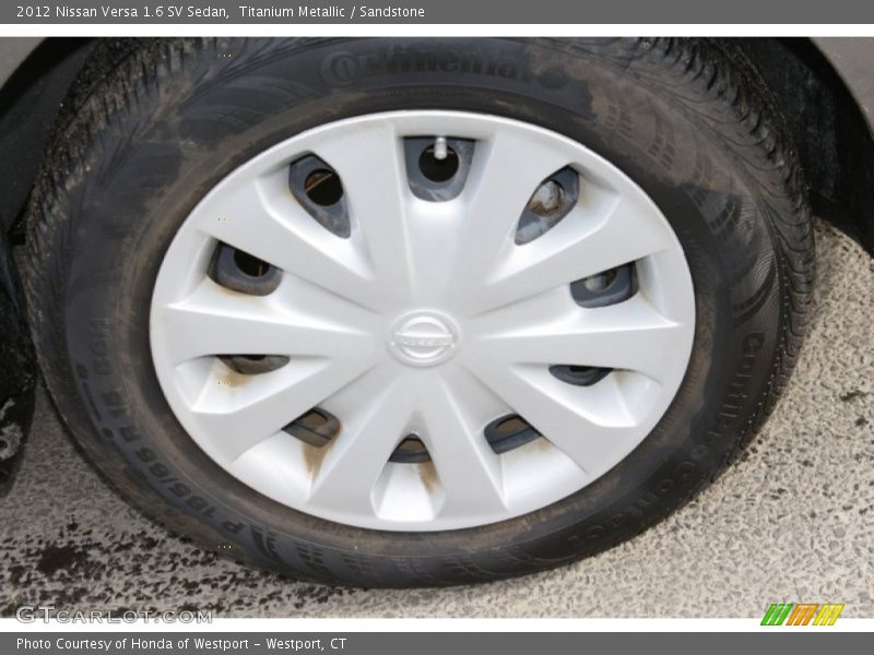 Titanium Metallic / Sandstone 2012 Nissan Versa 1.6 SV Sedan