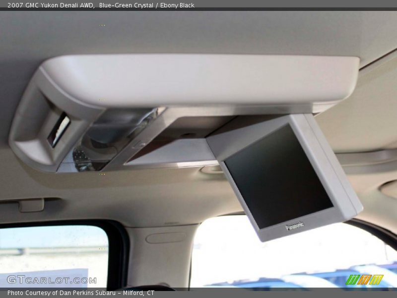 Blue-Green Crystal / Ebony Black 2007 GMC Yukon Denali AWD