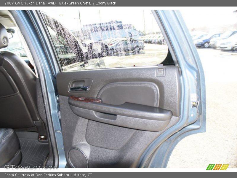 Blue-Green Crystal / Ebony Black 2007 GMC Yukon Denali AWD