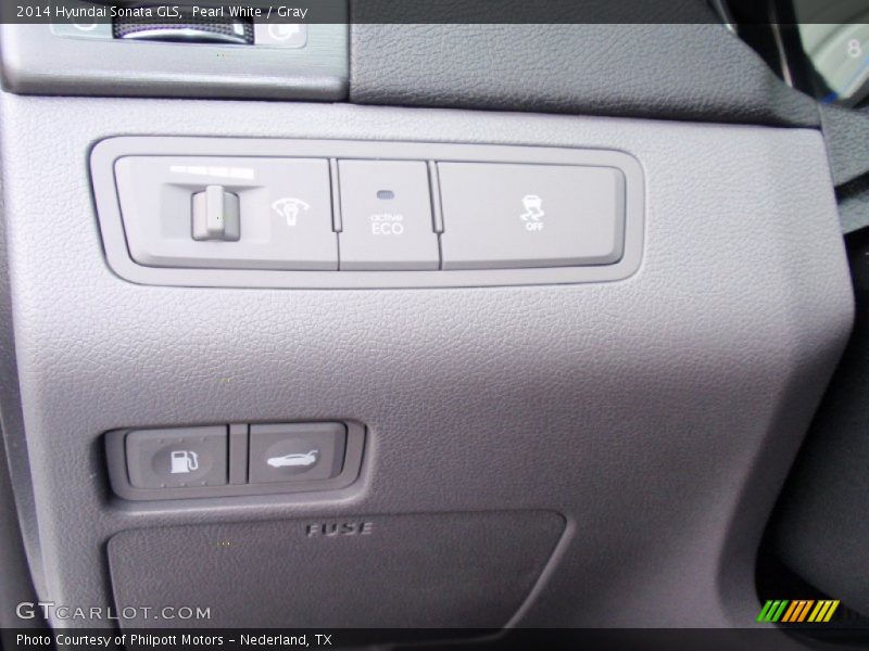 Pearl White / Gray 2014 Hyundai Sonata GLS