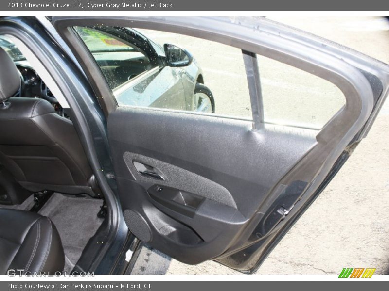 Cyber Gray Metallic / Jet Black 2013 Chevrolet Cruze LTZ