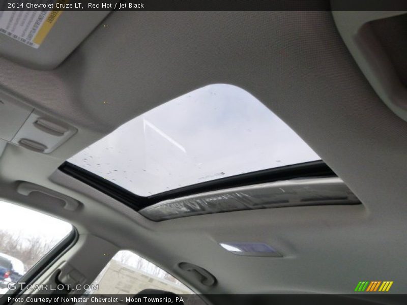 Red Hot / Jet Black 2014 Chevrolet Cruze LT