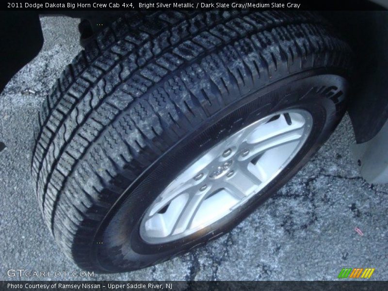 Bright Silver Metallic / Dark Slate Gray/Medium Slate Gray 2011 Dodge Dakota Big Horn Crew Cab 4x4
