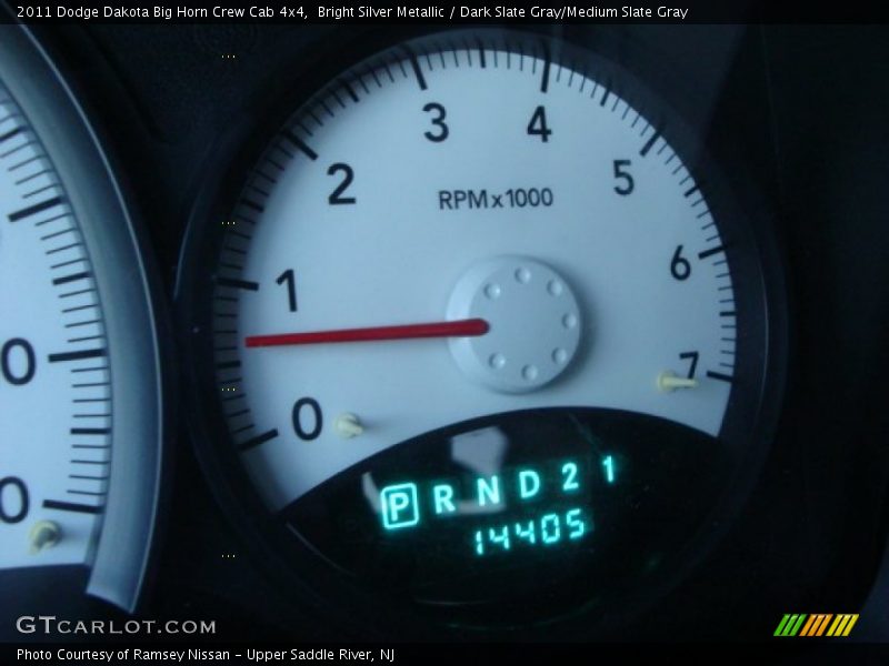 Bright Silver Metallic / Dark Slate Gray/Medium Slate Gray 2011 Dodge Dakota Big Horn Crew Cab 4x4