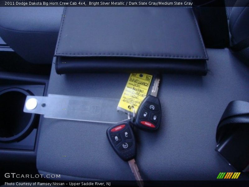 Bright Silver Metallic / Dark Slate Gray/Medium Slate Gray 2011 Dodge Dakota Big Horn Crew Cab 4x4