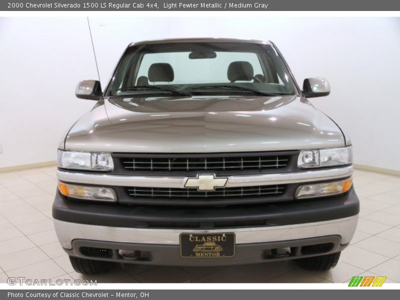 Light Pewter Metallic / Medium Gray 2000 Chevrolet Silverado 1500 LS Regular Cab 4x4