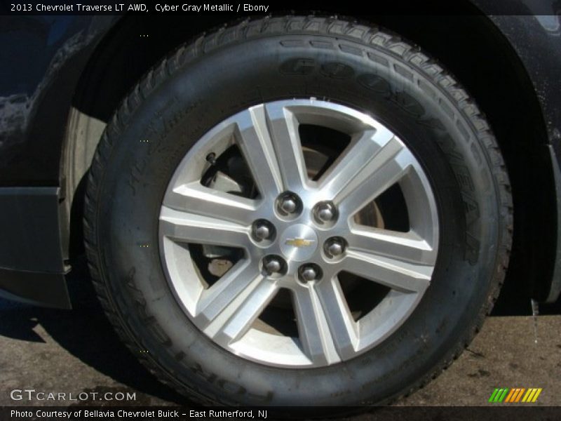 Cyber Gray Metallic / Ebony 2013 Chevrolet Traverse LT AWD