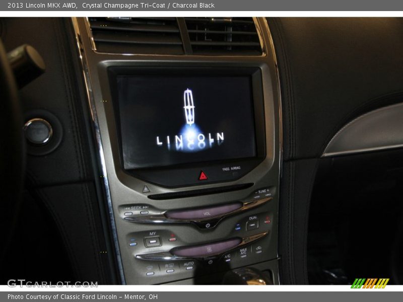 Crystal Champagne Tri-Coat / Charcoal Black 2013 Lincoln MKX AWD
