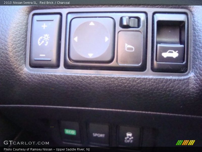 Red Brick / Charcoal 2013 Nissan Sentra SL