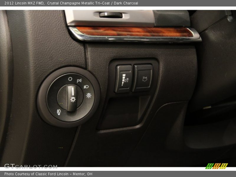 Crystal Champagne Metallic Tri-Coat / Dark Charcoal 2012 Lincoln MKZ FWD