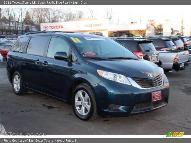 South Pacific Blue Pearl / Light Gray 2011 Toyota Sienna LE