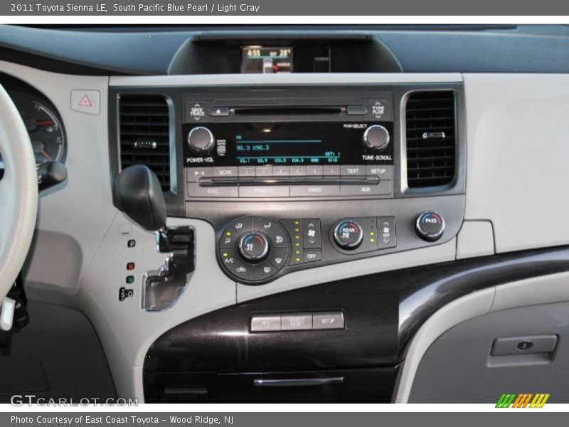 South Pacific Blue Pearl / Light Gray 2011 Toyota Sienna LE