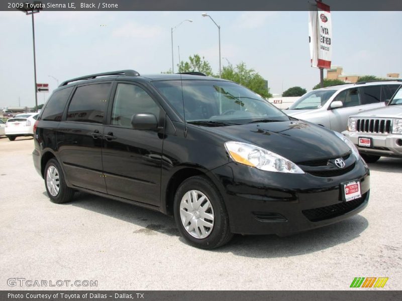 Black / Stone 2009 Toyota Sienna LE