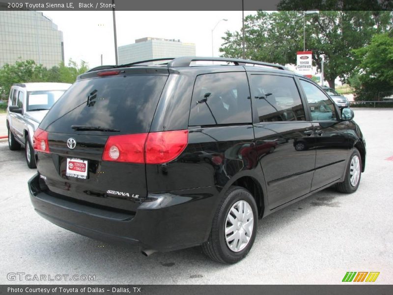 Black / Stone 2009 Toyota Sienna LE
