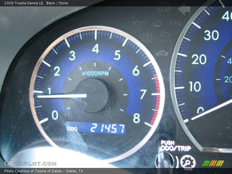 Black / Stone 2009 Toyota Sienna LE