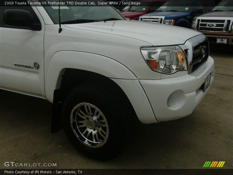 Super White / Sand Beige 2009 Toyota Tacoma V6 PreRunner TRD Double Cab