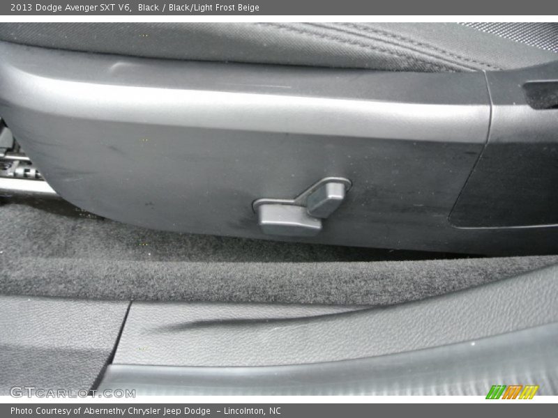 Black / Black/Light Frost Beige 2013 Dodge Avenger SXT V6
