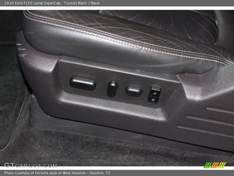Tuxedo Black / Black 2010 Ford F150 Lariat SuperCab