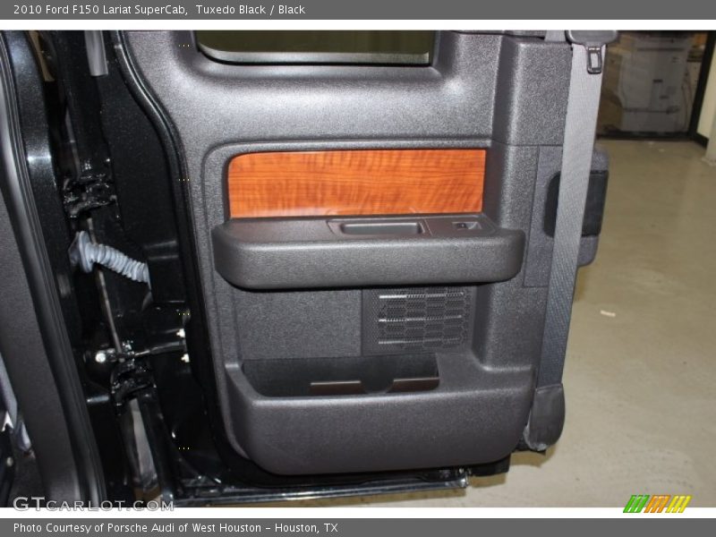Tuxedo Black / Black 2010 Ford F150 Lariat SuperCab