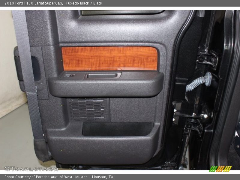 Tuxedo Black / Black 2010 Ford F150 Lariat SuperCab