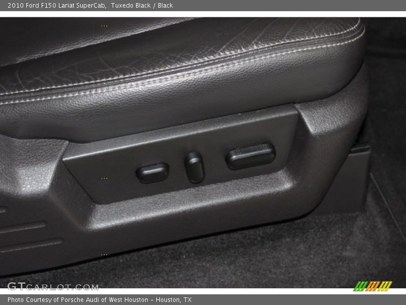 Tuxedo Black / Black 2010 Ford F150 Lariat SuperCab