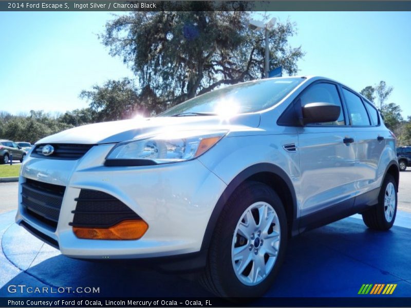 Ingot Silver / Charcoal Black 2014 Ford Escape S