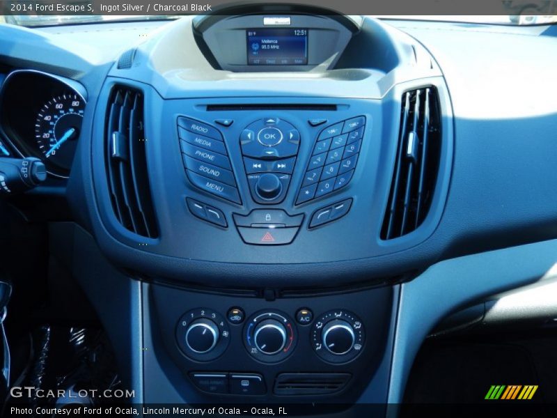 Ingot Silver / Charcoal Black 2014 Ford Escape S