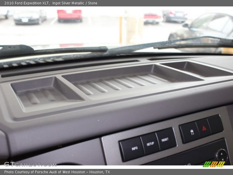 Ingot Silver Metallic / Stone 2010 Ford Expedition XLT