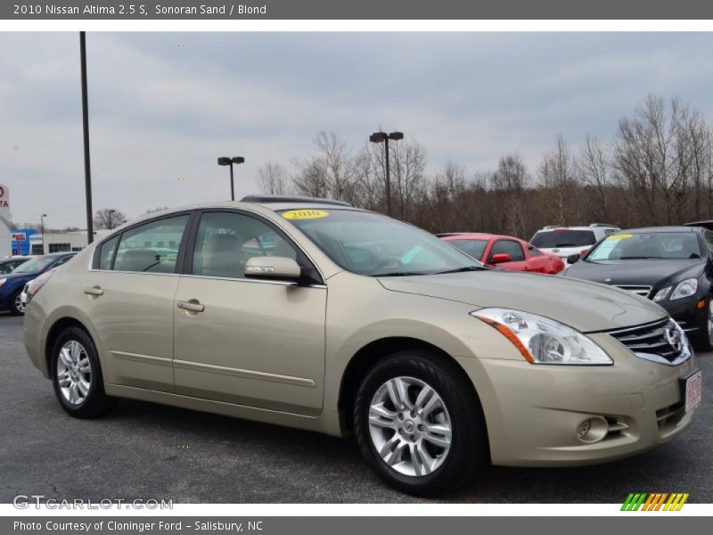 Sonoran Sand / Blond 2010 Nissan Altima 2.5 S