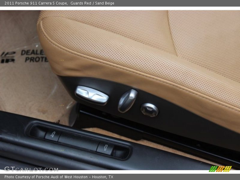 Guards Red / Sand Beige 2011 Porsche 911 Carrera S Coupe