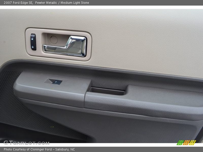 Pewter Metallic / Medium Light Stone 2007 Ford Edge SE